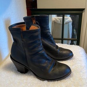 Fiorentini and Baker black leather ankle boots 38, stacked wood heel